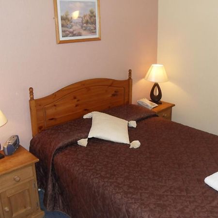 The Dodington Lodge Hotel وايت شيرش المظهر الخارجي الصورة