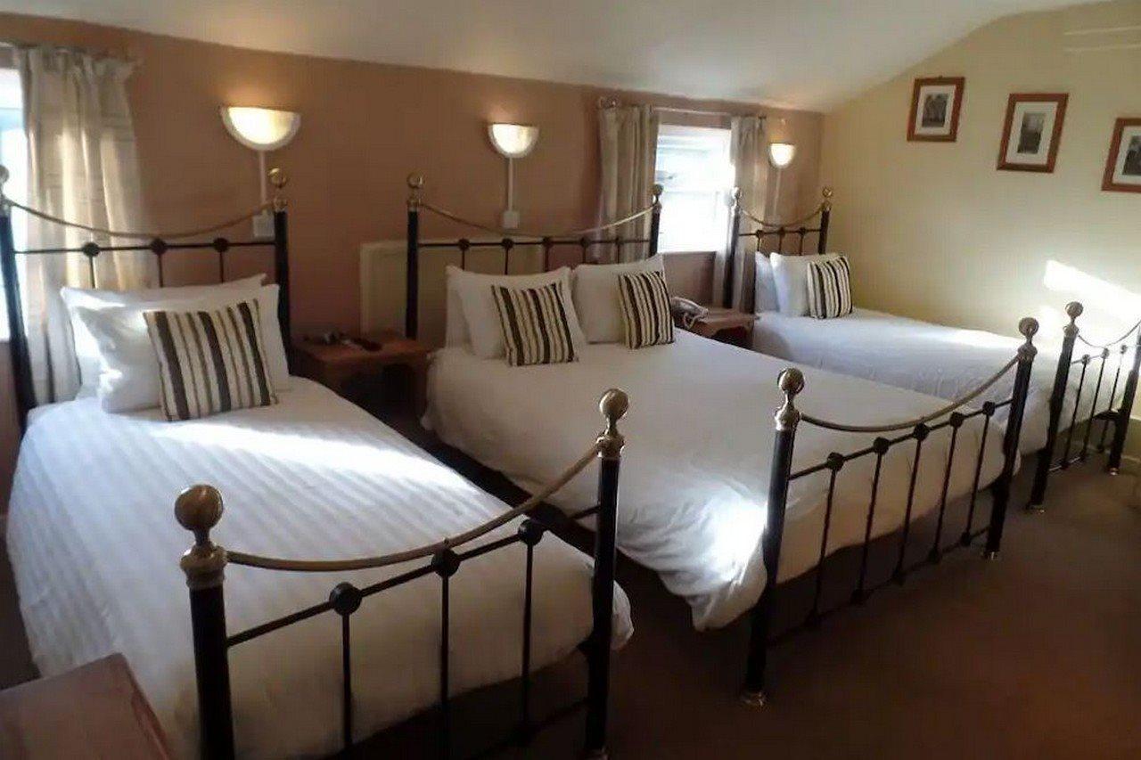 The Dodington Lodge Hotel وايت شيرش المظهر الخارجي الصورة