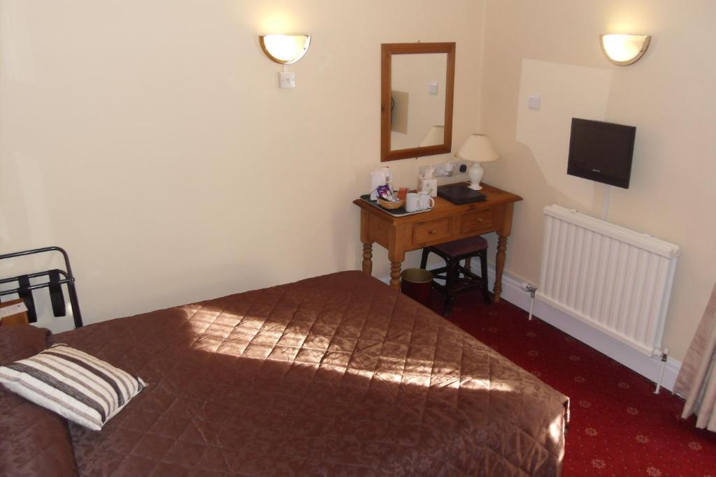 The Dodington Lodge Hotel وايت شيرش الغرفة الصورة